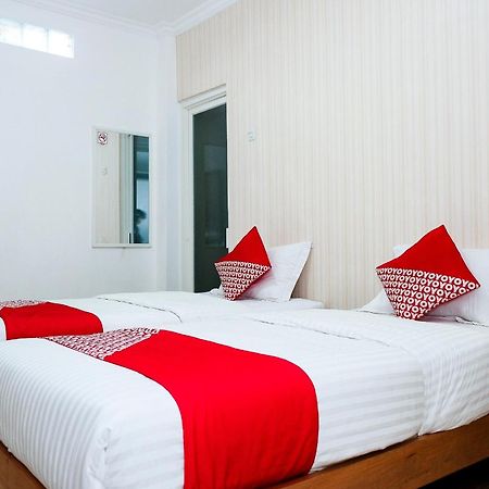 Oyo 1454 111 Residence Batu  Bagian luar foto