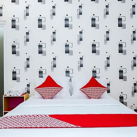 Oyo 1454 111 Residence Batu  Bagian luar foto