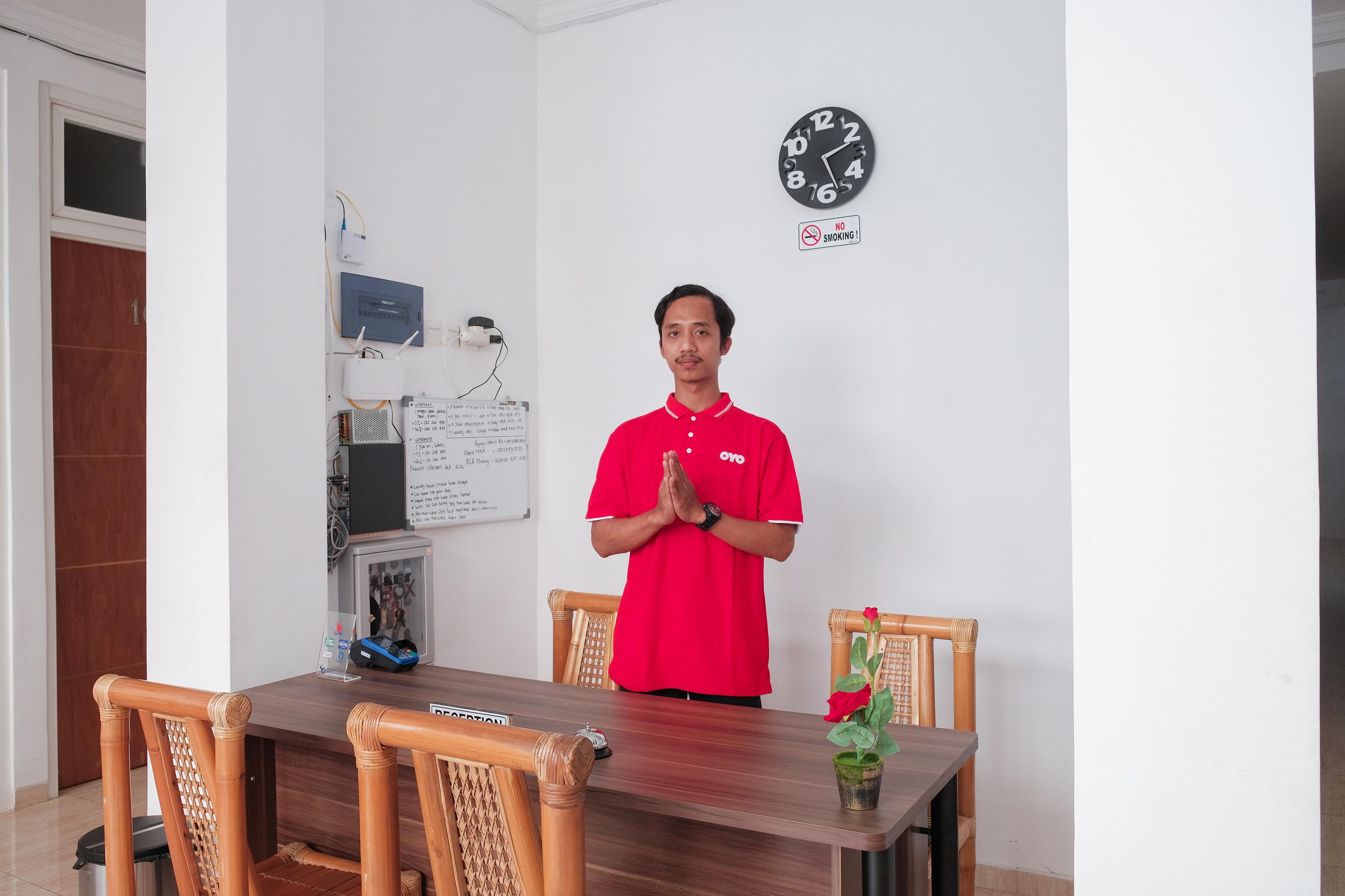 Oyo 1454 111 Residence Batu  Bagian luar foto