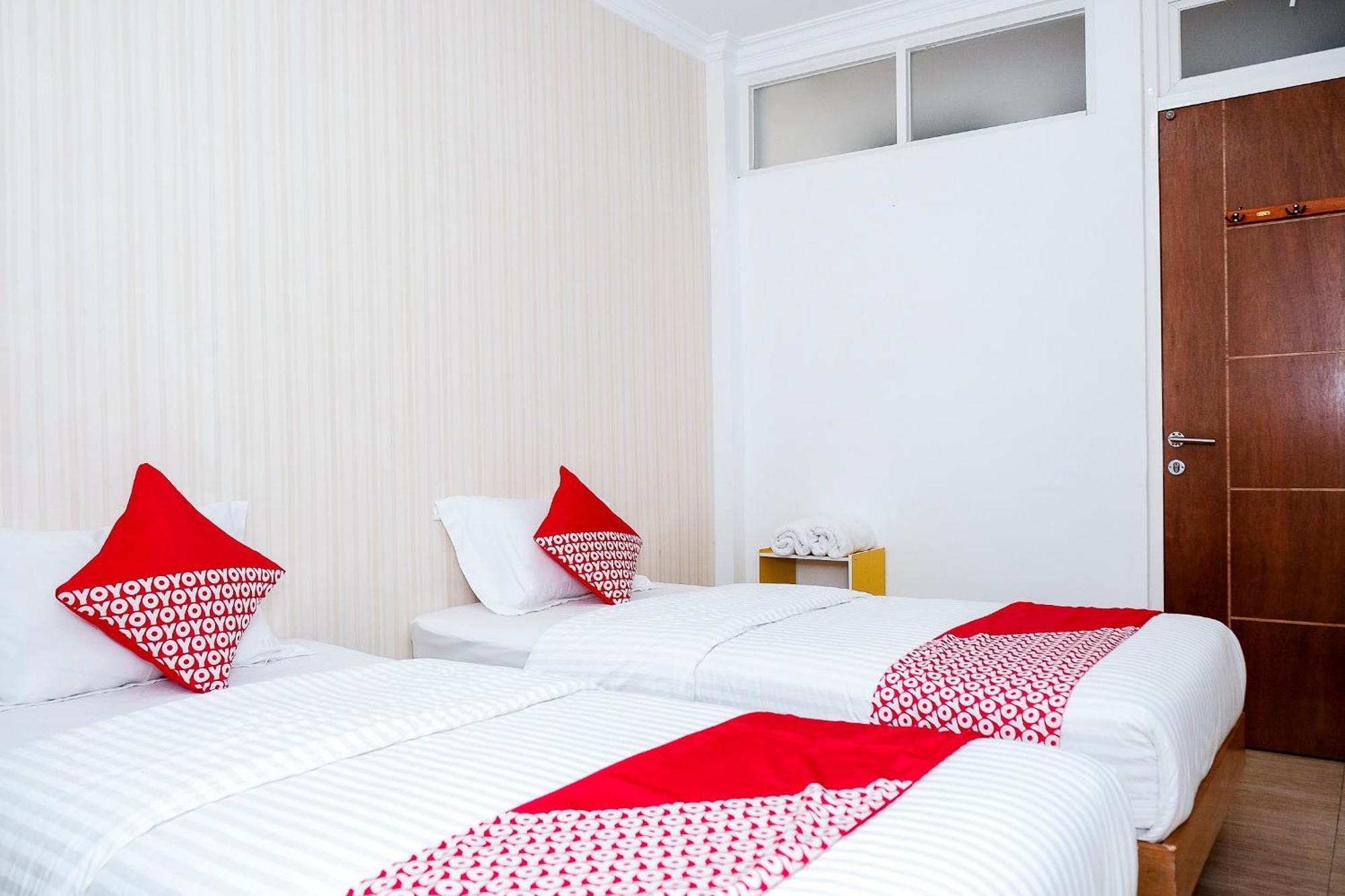 Oyo 1454 111 Residence Batu  Bagian luar foto